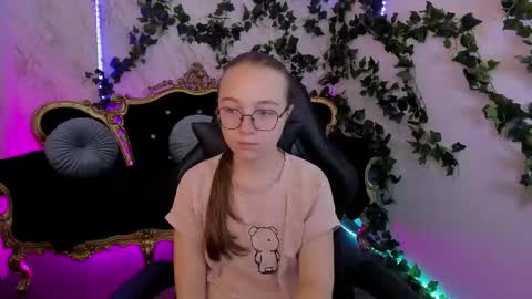 Snapshot of arrinawair chatting on 26, 9, 2025 arrinawair online show from 26, 9, 2025