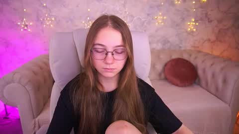 Snapshot of arrinawair chatting on 9, 1, 2026 arrinawair online show from 9, 1, 2026