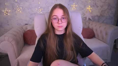 Snapshot of arrinawair chatting on 12, 1, 2026 arrinawair online show from 12, 1, 2026