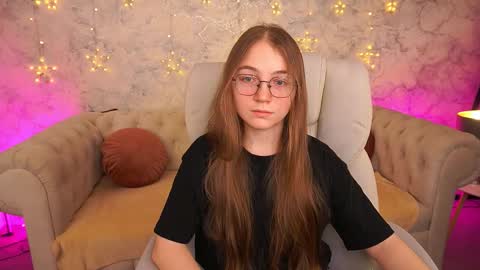 Snapshot of arrinawair chatting on 10, 2, 2026 arrinawair online show from 10, 2, 2026