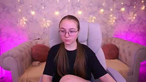 Snapshot of arrinawair chatting on 24, 2, 2026 arrinawair online show from 24, 2, 2026