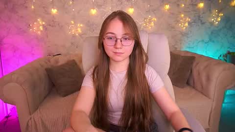 Snapshot of arrinawair chatting on 9, 3, 2026 arrinawair online show from 9, 3, 2026