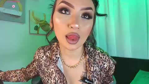    online show from 18, 10, 2025