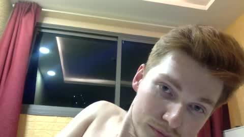 Snapshot of art_of_sun chatting on 5, 7, 2026 art_of_sun online show from 5, 7, 2026