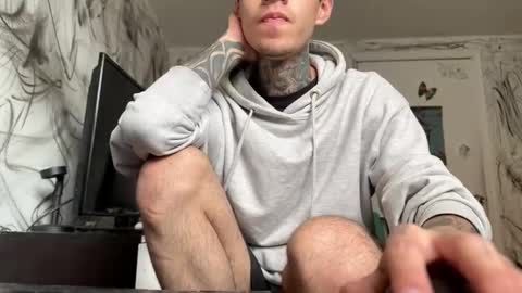   online show from 16, 1, 2025