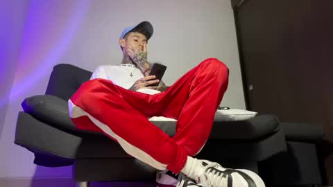   online show from 12, 3, 2025