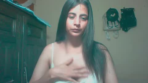 Snapshot of artemisacl chatting on 12, 4, 2026 Artemisa Cl online show from 12, 4, 2026