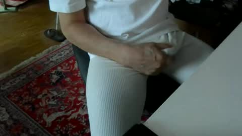 Snapshot of artesian99 chatting on 18, 4, 2026 artesian99 online show from 18, 4, 2026