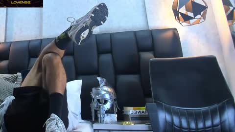 Arthur online show from 25, 2, 2025