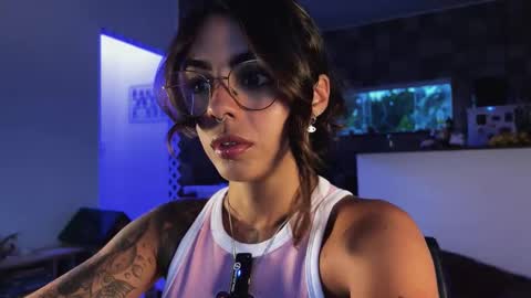 isis online show from 12, 2, 2026