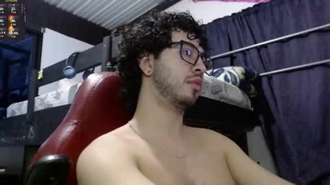 Snapshot of artorias_4 chatting on 16, 9, 2025 artorias 4 online show from 16, 9, 2025