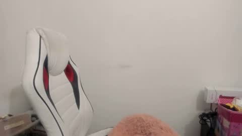 MIA online show from 8, 11, 2025