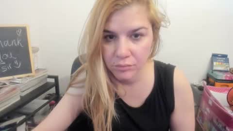 MIA online show from 8, 3, 2026