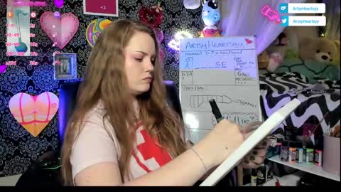 ArtsyHeartsyy online show from 6, 2, 2025