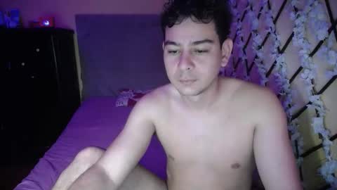 Snapshot of arvahot69 chatting on 24, 10, 2025 arvahot69 online show from 24, 10, 2025