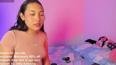 Snapshot of ary_and_kel chatting on 3, 12, 2024 Ariana and Kelsieh online show from 3, 12, 2024