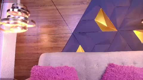 sofia online show from 30, 6, 2026