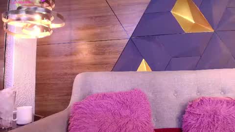 sofia online show from 4, 7, 2026
