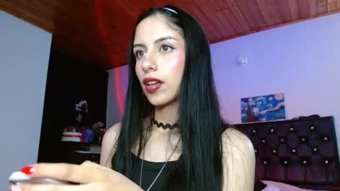   Independent Model online show from 19, 2, 2025