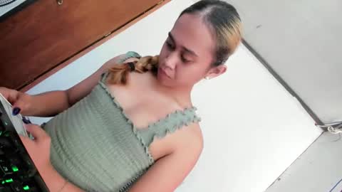 Snapshot of aryan_dolly chatting on 2, 10, 2025 aryan_dolly online show from 2, 10, 2025