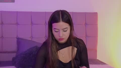 arycooper_ online show from 5, 8, 2026