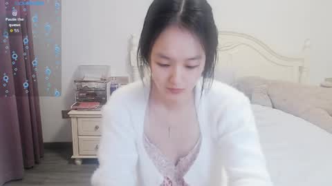Lily online show from 3, 5, 2026