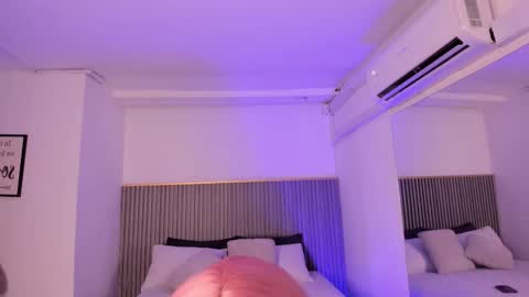 ash_valentine online show from 16, 1, 2026