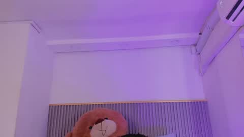 ash_valentine online show from 14, 7, 2026