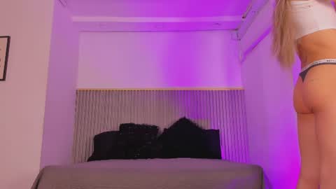 ash_valentine online show from 18, 7, 2026