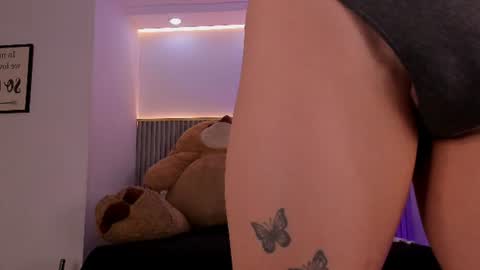 ash_valentine online show from 29, 7, 2026