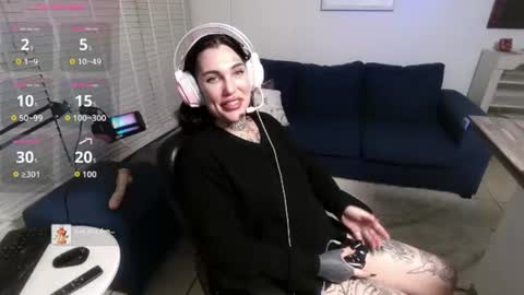 Ashley Faye online show from 4, 8, 2026