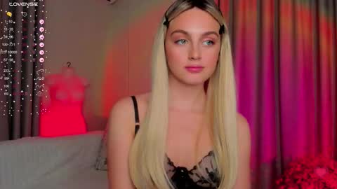 Snapshot of ashbunny_ chatting on 12, 9, 2025 your pretty Ashley online show from 12, 9, 2025