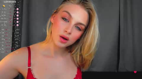 Snapshot of ashbunny_ chatting on 4, 10, 2025 your pretty Ashley online show from 4, 10, 2025