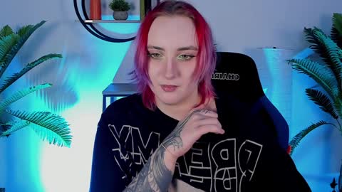 Snapshot of asheluck chatting on 19, 1, 2025 AshleyAshe  online show from 19, 1, 2025