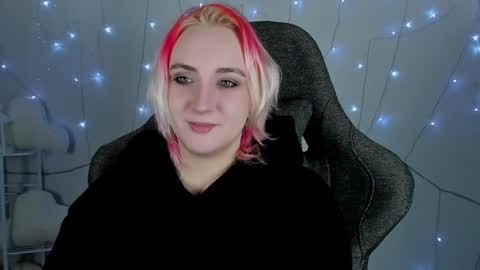 Snapshot of asheluck chatting on 30, 1, 2025 AshleyAshe  online show from 30, 1, 2025