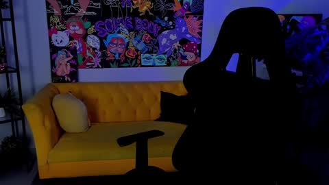 Snapshot of asheluck chatting on 7, 3, 2025 AshleyAshe  online show from 7, 3, 2025