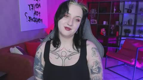 Snapshot of asheluck chatting on 12, 10, 2025 AshleyAshe  online show from 12, 10, 2025