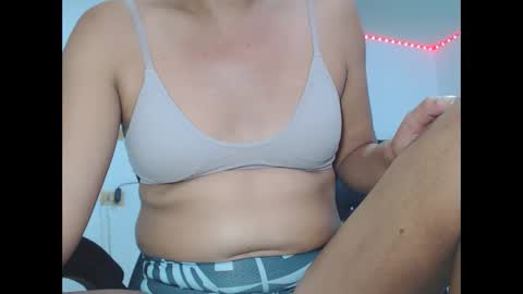 ashelyhots9inches online show from 26, 3, 2026