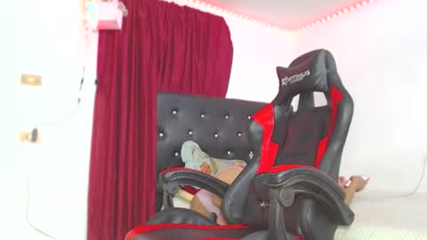 ashelyhots9inches online show from 30, 4, 2026