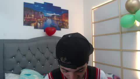 Asher Costa online show from 1, 5, 2026