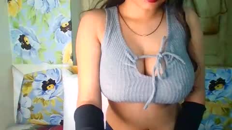 Snapshot of ashi_indian chatting on 14, 12, 2025 ashi_indian online show from 14, 12, 2025