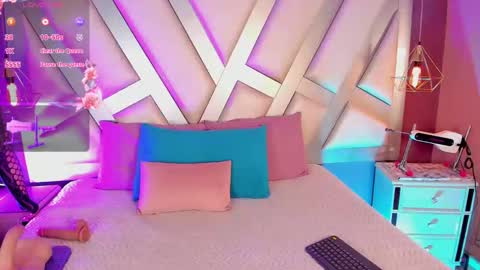 Ashley  online show from 22, 4, 2026