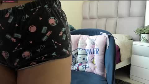 Carolina  online show from 19, 2, 2025