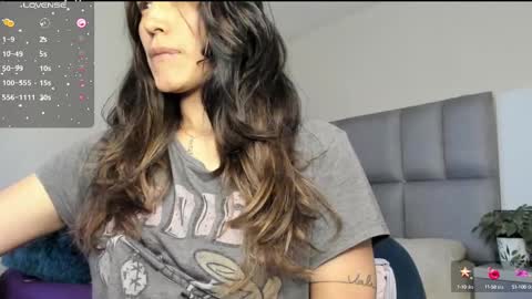 Carolina  online show from 28, 2, 2025