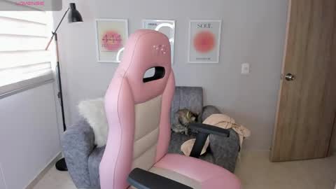 A S H L E Y online show from 24, 5, 2026