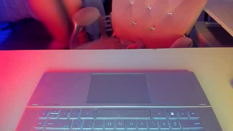 Ashley online show from 18, 12, 2025