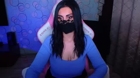   Yasmina   online show from 4, 11, 2025