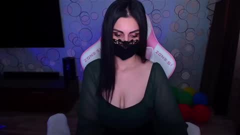 Snapshot of ashley__cooper__ chatting on 6, 4, 2026 Yasmina online show from 6, 4, 2026