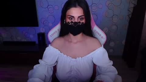 Snapshot of ashley__cooper__ chatting on 17, 4, 2026 Yasmina online show from 17, 4, 2026