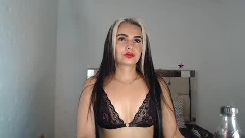 ashley__tylor online show from 12, 1, 2025